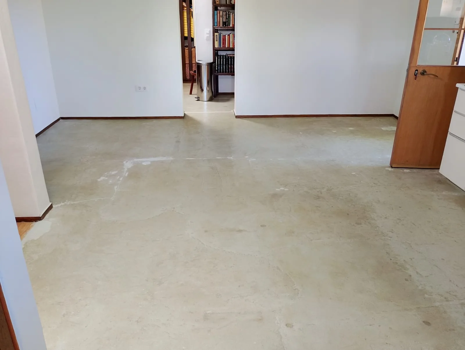 Detalle de acabado de microcemento cadiz en Cadiz